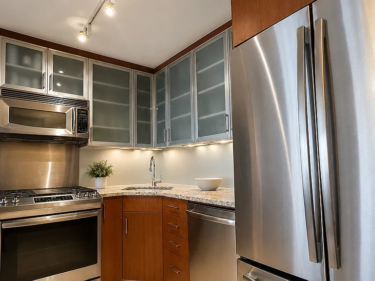10 W 74th St #7B — Photo 6
