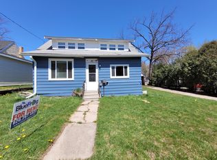 121 Superior St, Omro, WI 54963