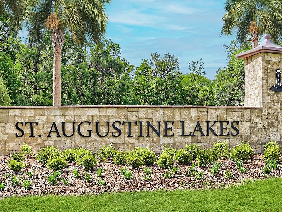 St. Augustine Lakes entry monument