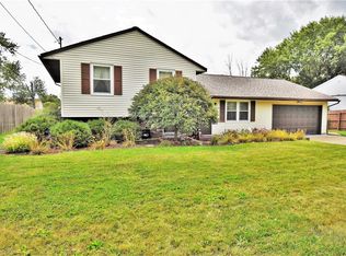 3898 Crestview Ave SE, Warren, OH