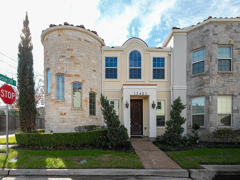 13403 Preston Cliff Ct — Photo 12