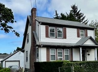 54 Jenness St, Quincy, MA 02169