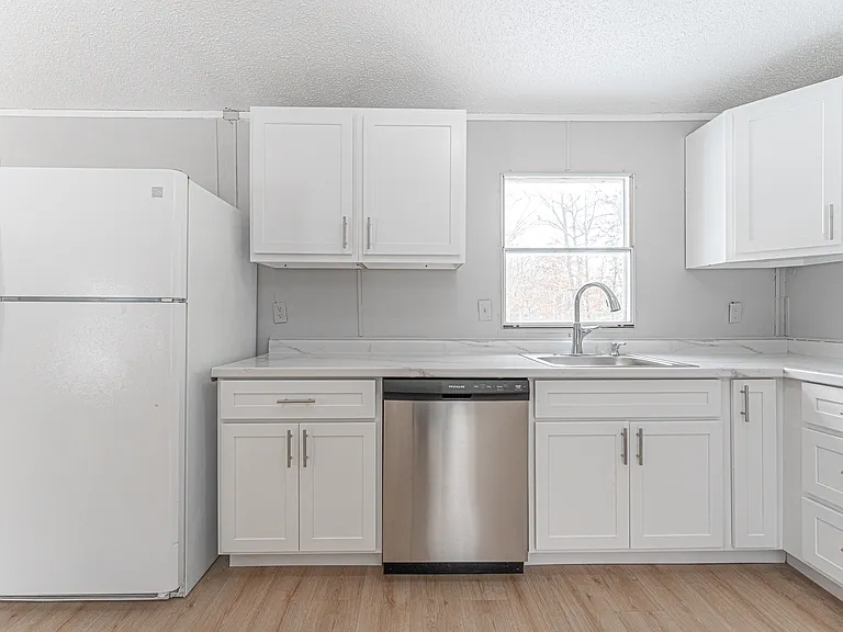 13394 Bobwhite Ct — Photo 8