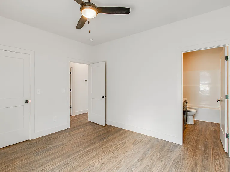2464 Millwood Ave #1 — Photo 46