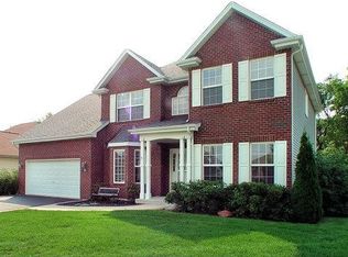 568 Arrowhead Dr, Yorkville, IL 60560