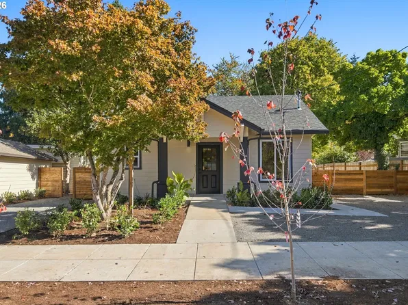 5116 SE 66th Ave, Portland, OR 97206