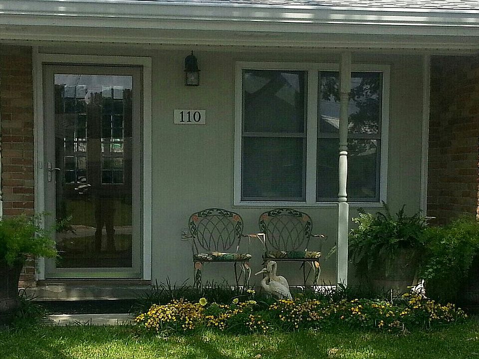 2nd image of 110 Hayden Ave