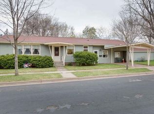 621 1st St, Port Edwards, WI 54469