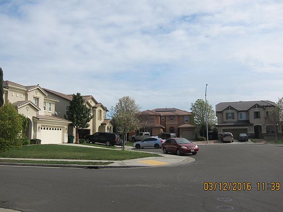 2nd image of 4954 Tiamo Way