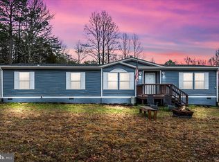 2302 Delaney Rd, Beaverdam, VA 23015