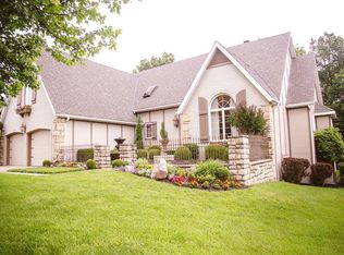 1417 S Ginger Blue Ave, Springfield, MO 65809