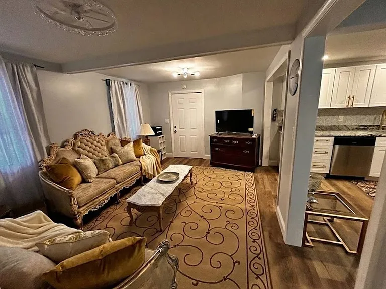3707 E Fisherville Rd #4 — Photo 6