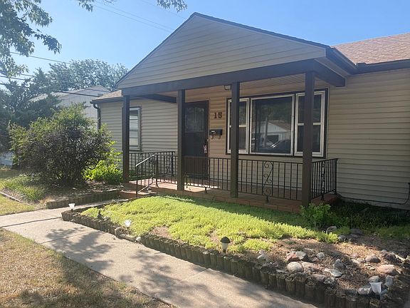 5th image of 15 Sunflower Ave