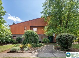 3908 Short Hill Dr, Allentown, PA 18104