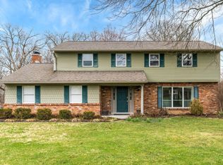 10402 Lochcrest Dr, Cincinnati, OH