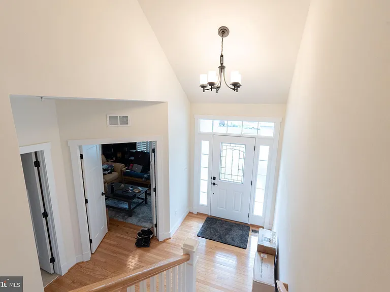 1113 Chevron Rd — Photo 16