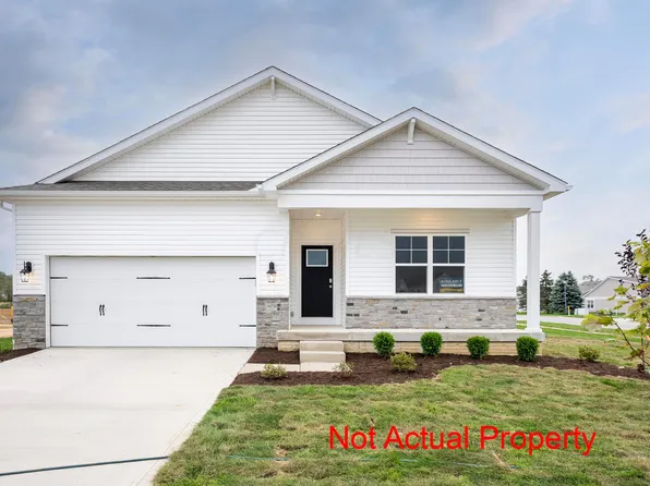 5897 Damsel Dr, Columbus, OH 43232