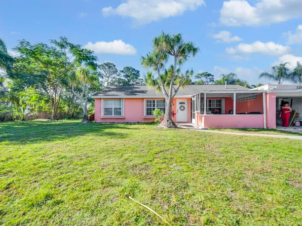 124 SE Aldea Court, Port St Lucie, FL 34952