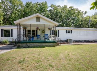 758 Iowa Colony Rd, Hollister, MO 65672