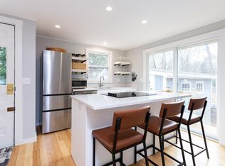 44 Lafayette Ave, South Kingstown, RI 02879