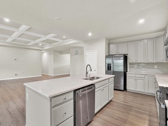 Cumberland w Finished Basement