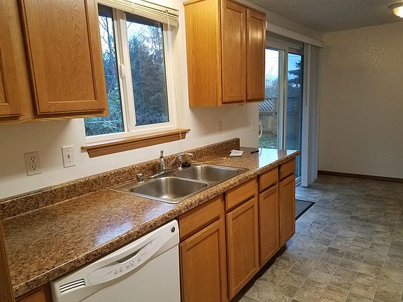 Galley Kitchen (Left elev.)