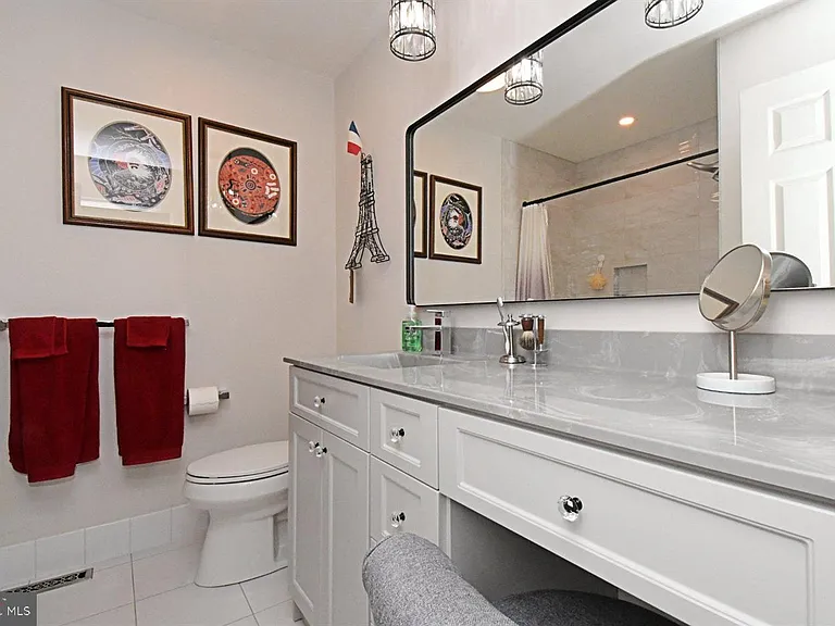 187 Pinecrest Ln — Photo 9
