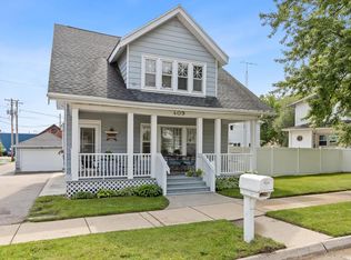 409 Macfarlane Rd, Portage, WI 53901