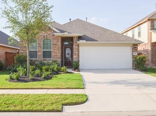 19306 S Cottonwood Green Ln, Cypress, TX 77433
