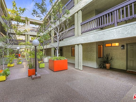 4th image of 2018 Griffith Park Blvd APT 108