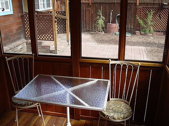 5th image of 1119 Juniper Ave