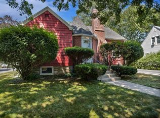 40 Englewood Ave, Worcester, MA 01603