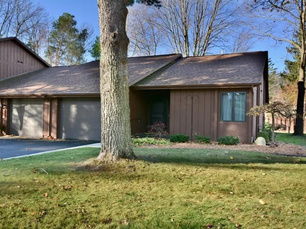 4942 Grandview Cir, Midland, MI 48640