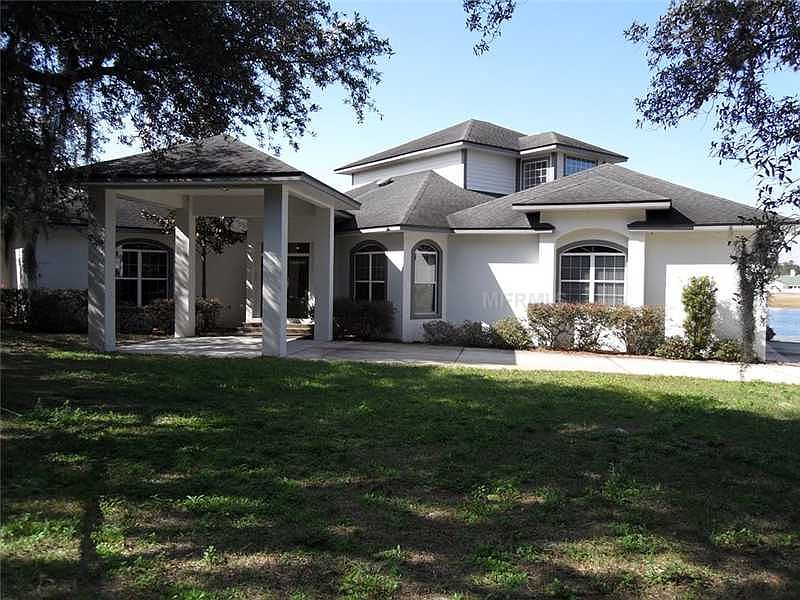 1st image of 885 Country Lake Cir