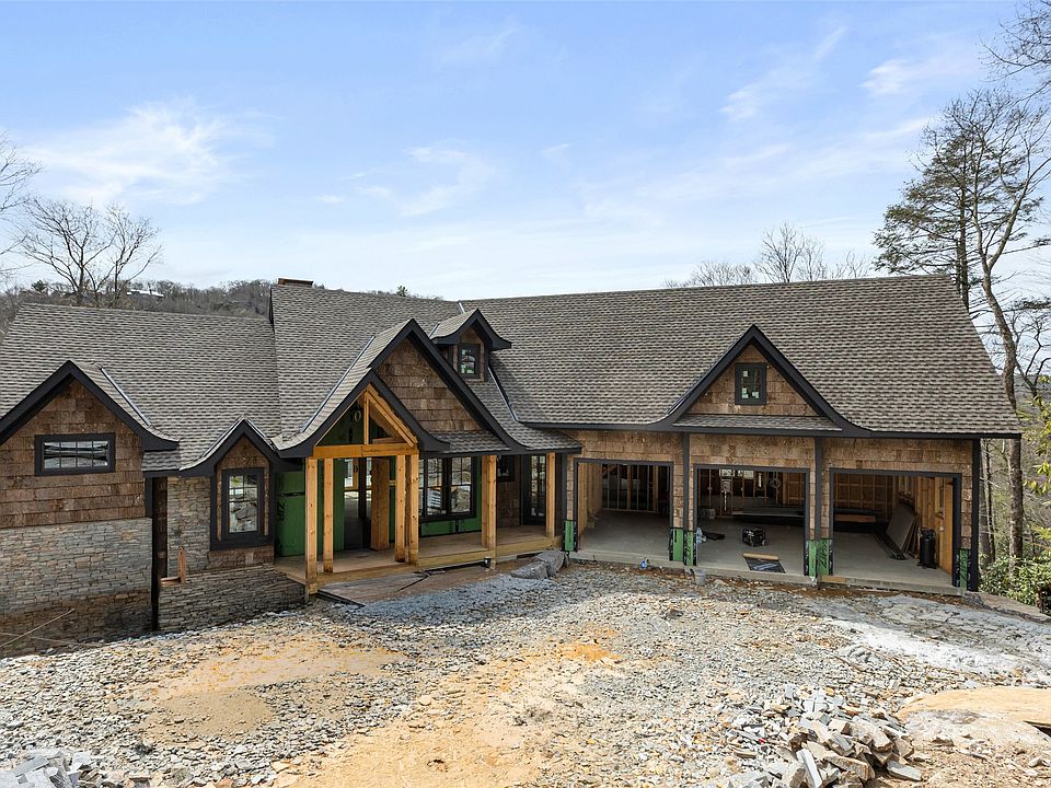 1st image of 1406 Falls Drive West