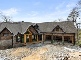 1406 Falls Dr W, Highlands, NC 28741