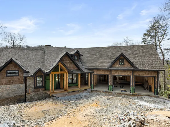 1406 Falls Drive West, Highlands, NC 28741