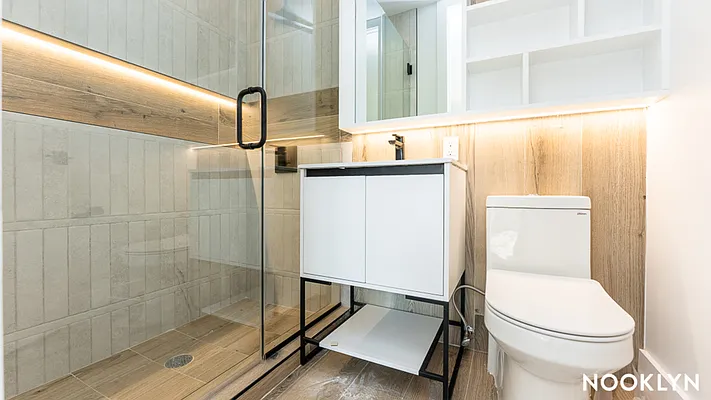 Rented by Nooklyn NYC LLC | media 26