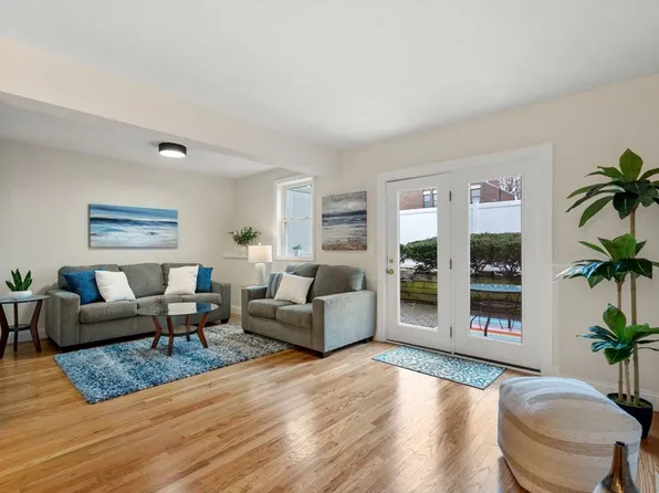 45 Harrison St APT D, Roslindale, MA 02131