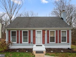 14319 Silverdale Dr, Woodbridge, VA 22193