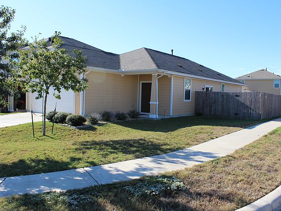 2nd image of 135 Sambar Dr
