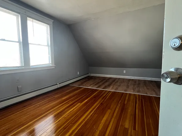 14 Cumley St #3, Hamden, CT 06514