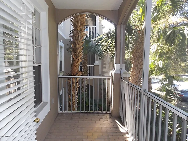 10550 Baymeadows Rd #125 — Photo 16