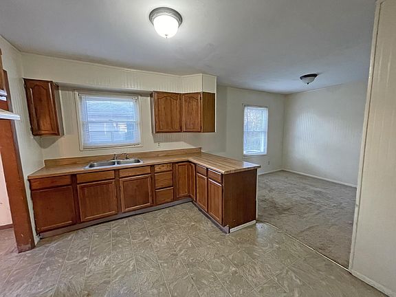 4th image of 418 Glenwood Ave