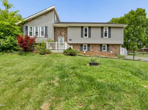 1208 W College St, Jonesborough, TN 37659