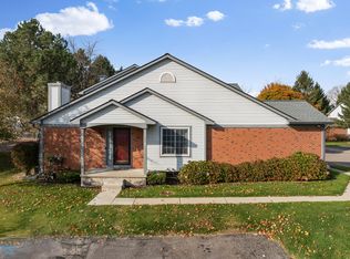 463 Winwood Cir #124, Walled Lake, MI 48390