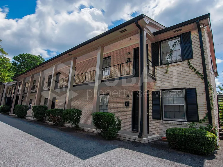 3607 Roxboro Rd NE #8 — Photo 17