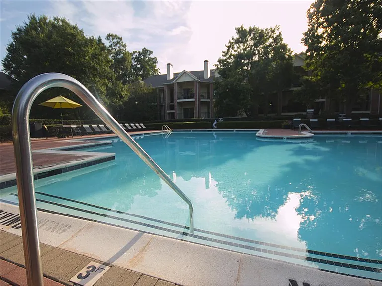 The Fairways at Piper Glen Apartments — Photo 20