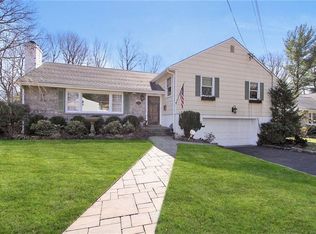 89 Wilmot Rd, New Rochelle, NY 10804