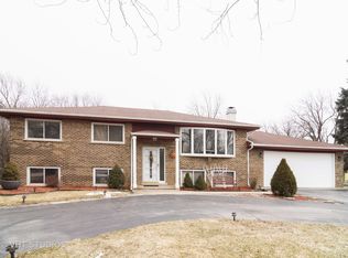 2N239 Argyle St, Lombard, IL 60148